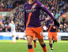 开云体育登录-美国完胜波兰，萨内高光表现