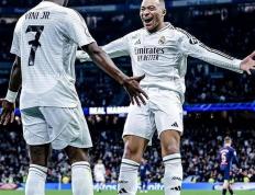 开云体育在线-皇马主场大胜，重返联赛榜首！