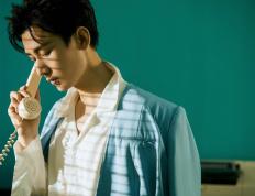 开云官网-绿茵的双面，佩德里的魔术与利物浦的洪流