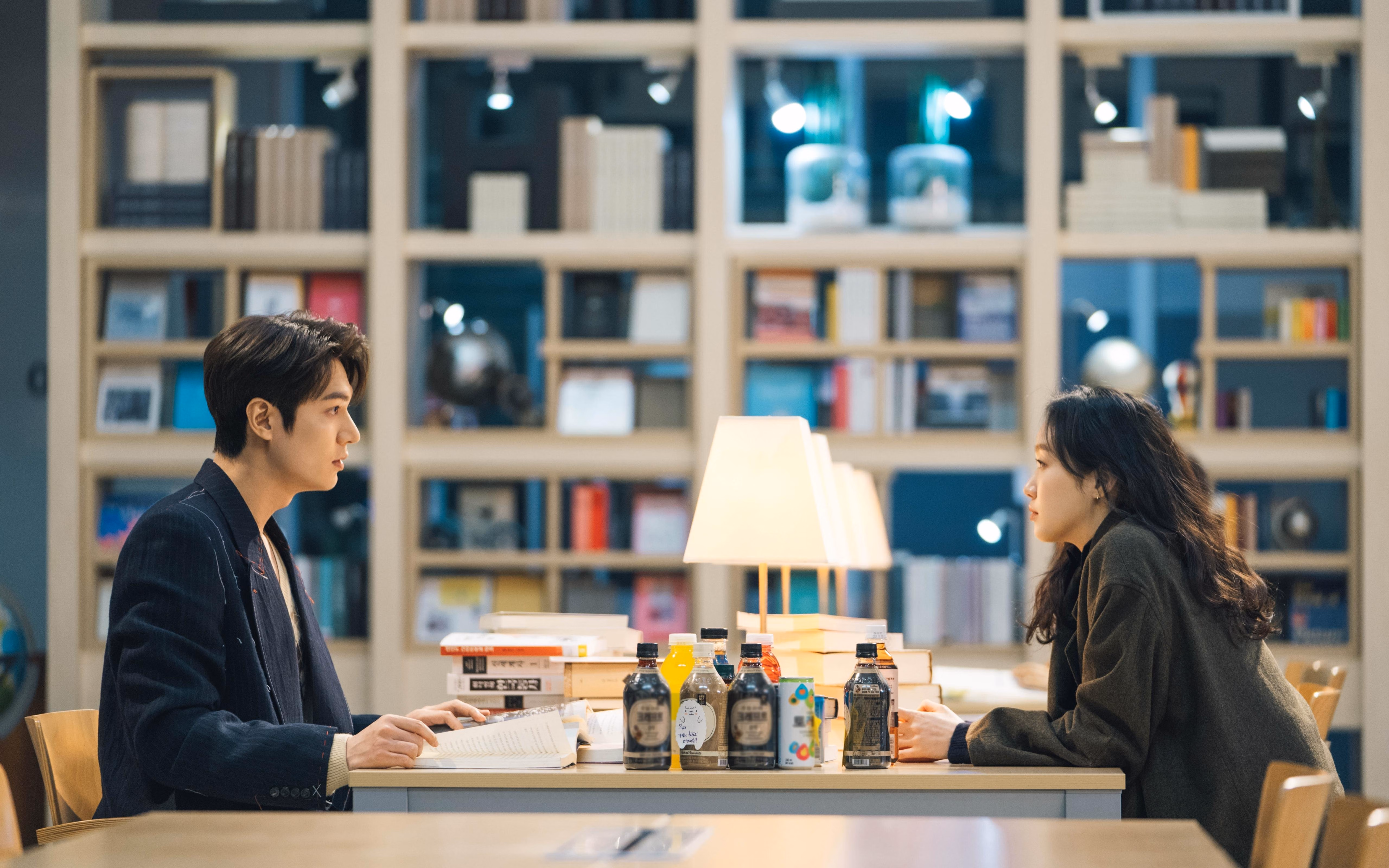 开云体育官方网站-东决关键战之夜，拉亚彻底打爆防线，铸就传奇