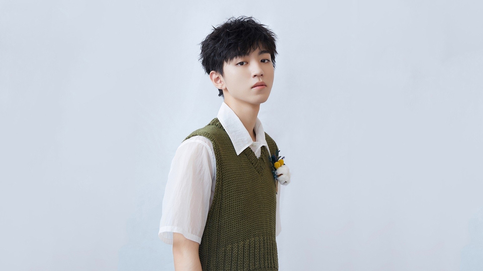 开云体育入口-德甲争冠战之夜，布克里程碑闪耀