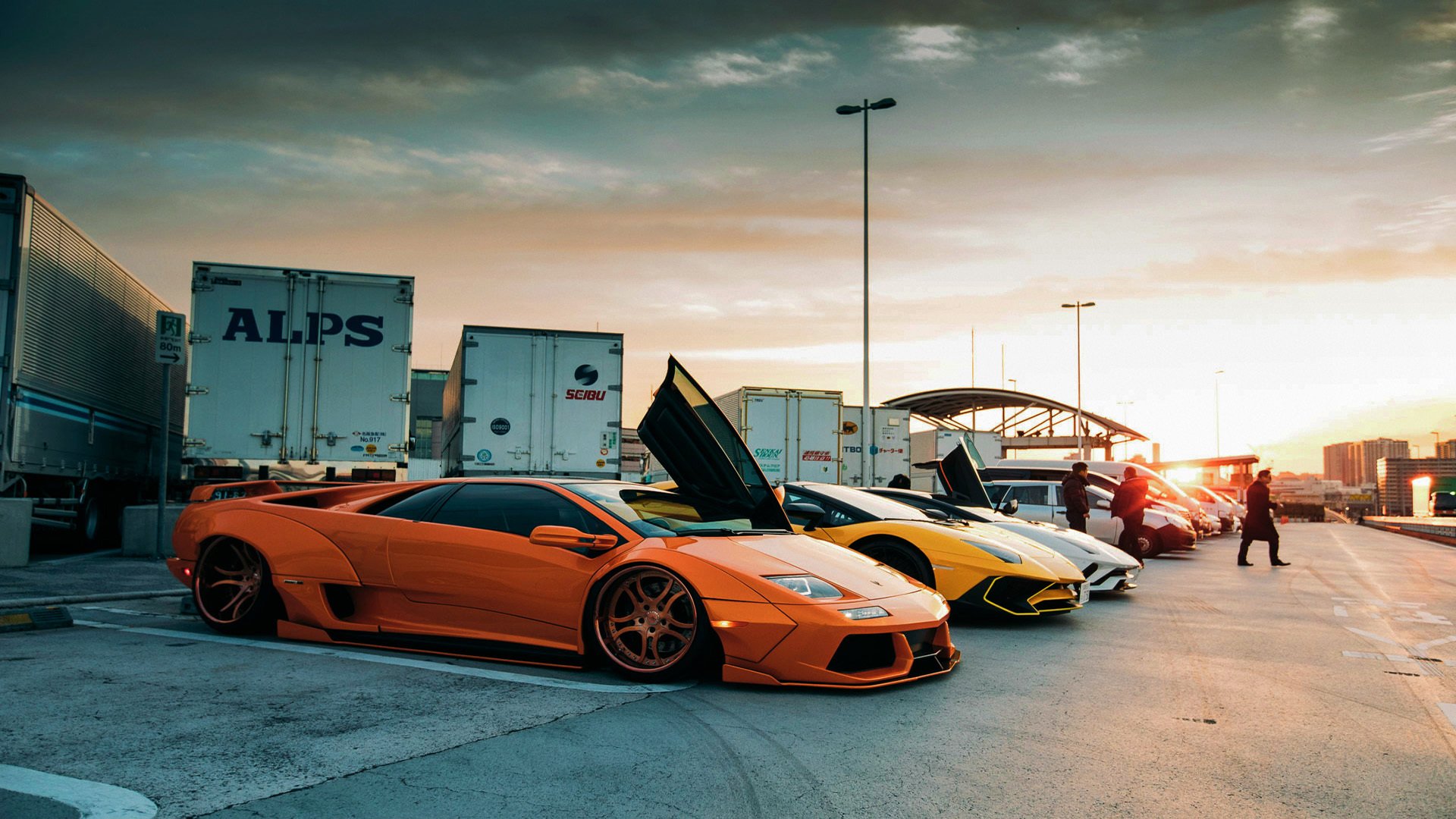 开云体育登录-冠军级表现映照赛场辉煌，拉文独秀与深圳队速胜骑士