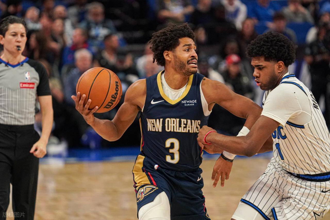 开云体育官方网站-鹈鹕逆转活塞，锡安成为关键先生